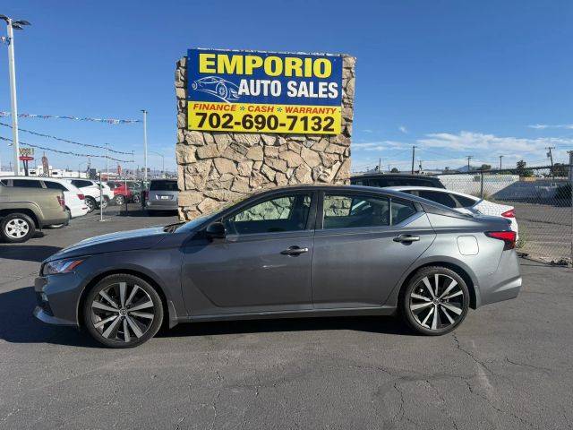 2021 Nissan Altima 2.0 SR FWD photo