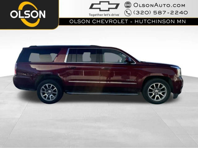 2020 GMC Yukon XL Denali 4WD photo