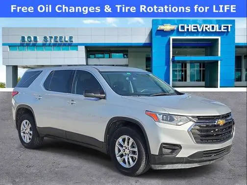 2021 Chevrolet Traverse LS FWD photo