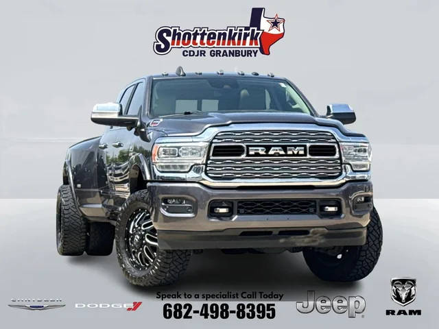 2021 Ram 3500 Limited 4WD photo