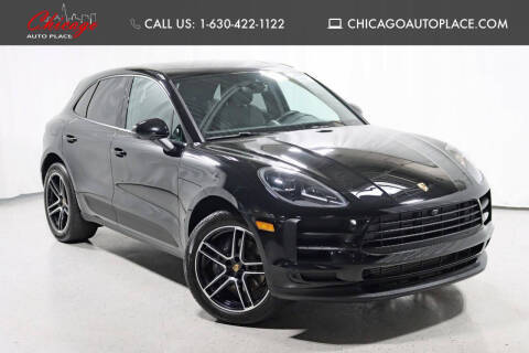 2021 Porsche Macan  AWD photo