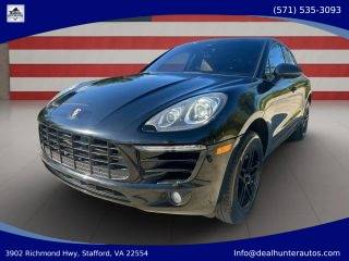 2018 Porsche Macan AWD photo