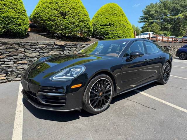 2021 Porsche Panamera 4 AWD photo