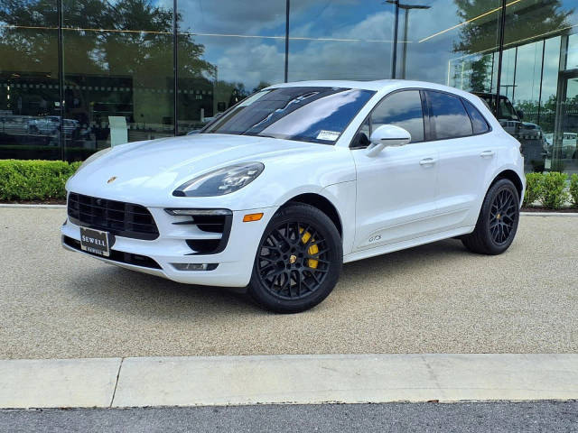 2017 Porsche Macan GTS AWD photo