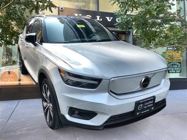 2021 Volvo XC40 Recharge Pure Electric  AWD photo