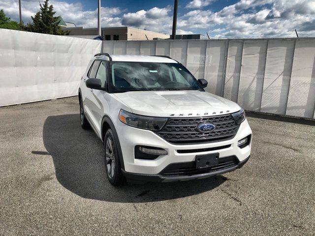 2021 Ford Explorer XLT 4WD photo