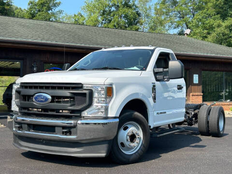 2021 Ford F-350 Super Duty XL RWD photo