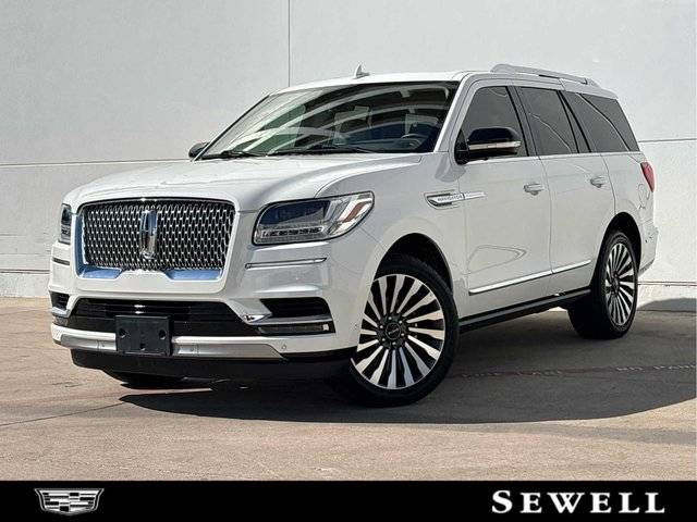 2021 Lincoln Navigator Reserve RWD photo
