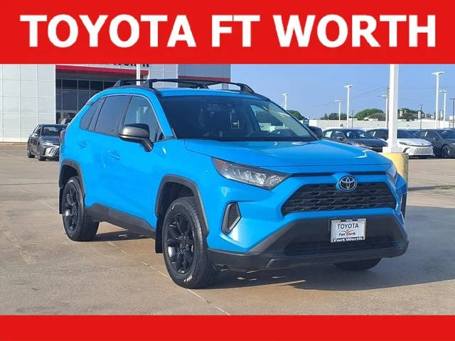 2021 Toyota RAV4 LE FWD photo