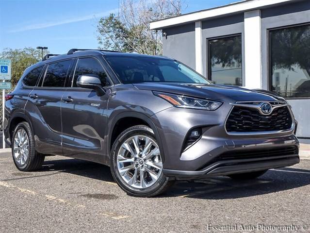 2021 Toyota Highlander Hybrid Limited FWD photo
