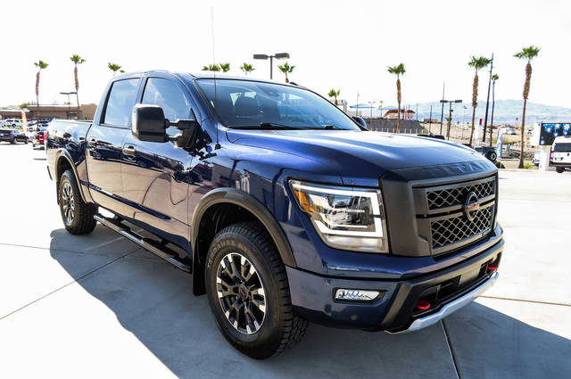 2021 Nissan Titan PRO-4X 4WD photo