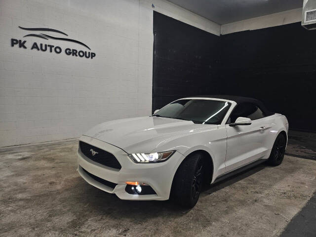 2016 Ford Mustang EcoBoost Premium RWD photo