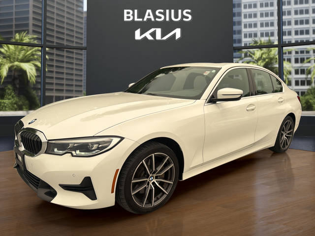 2021 BMW 3 Series 330i xDrive AWD photo