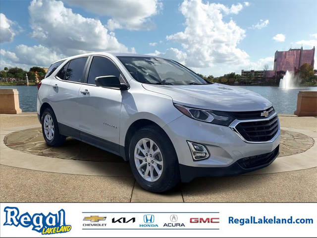 2021 Chevrolet Equinox LS FWD photo