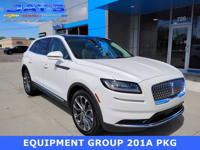 2021 Lincoln Nautilus Reserve AWD photo