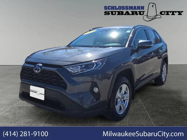 2021 Toyota RAV4 Hybrid XLE AWD photo