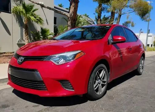2015 Toyota Corolla LE Plus FWD photo