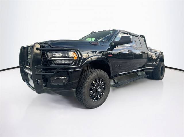 2021 Ram 3500 Limited 4WD photo