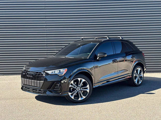 2021 Audi Q3 S line Premium AWD photo