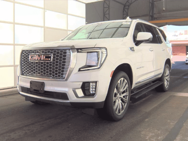 2021 GMC Yukon Denali 4WD photo