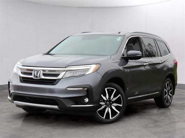 2021 Honda Pilot Touring 8-Passenger FWD photo