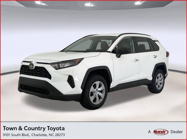 2021 Toyota RAV4 LE FWD photo