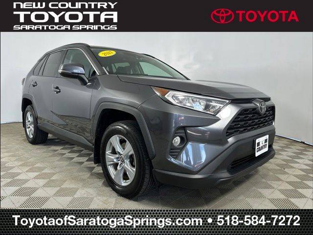 2021 Toyota RAV4 XLE AWD photo