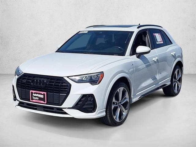 2021 Audi Q3 S line Premium AWD photo