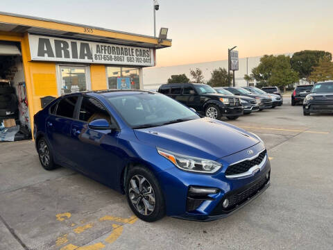 2019 Kia Forte LXS FWD photo