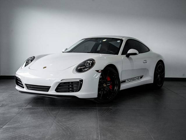 2019 Porsche 911 Carrera RWD photo