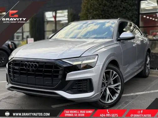 2021 Audi Q8 Premium AWD photo