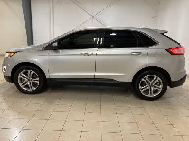 2018 Ford Edge Titanium AWD photo