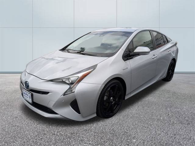 2018 Toyota Prius Two FWD photo