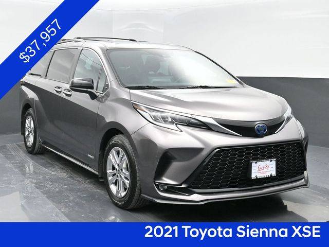 2021 Toyota Sienna XSE AWD photo