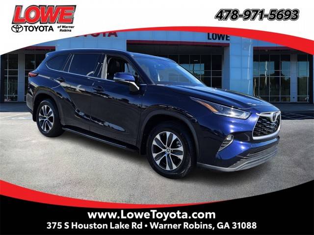 2021 Toyota Highlander XLE FWD photo