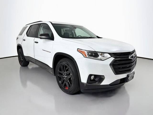 2021 Chevrolet Traverse Premier AWD photo