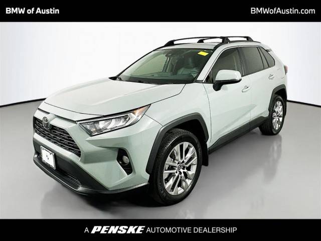 2021 Toyota RAV4 XLE Premium FWD photo