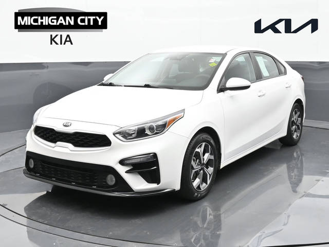 2021 Kia Forte LXS FWD photo