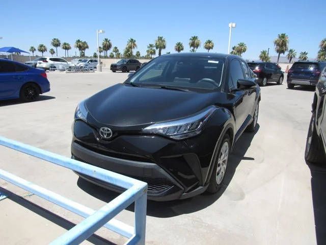2021 Toyota C-HR LE FWD photo