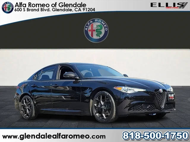 2021 Alfa Romeo Giulia Ti RWD photo