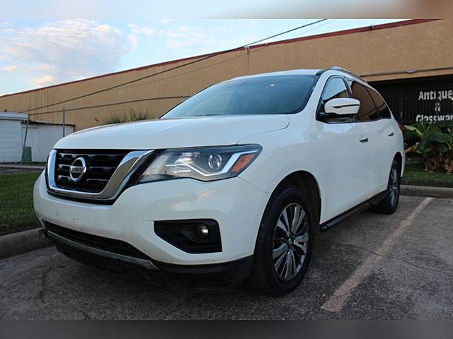 2020 Nissan Pathfinder SL FWD photo