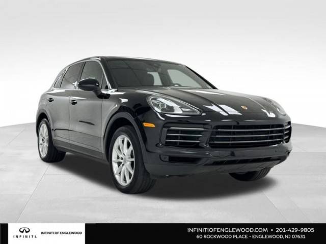 2021 Porsche Cayenne  AWD photo