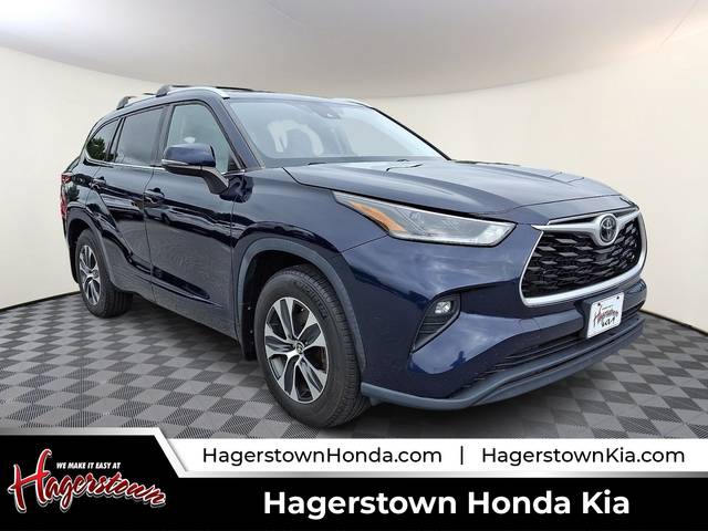 2021 Toyota Highlander XLE AWD photo
