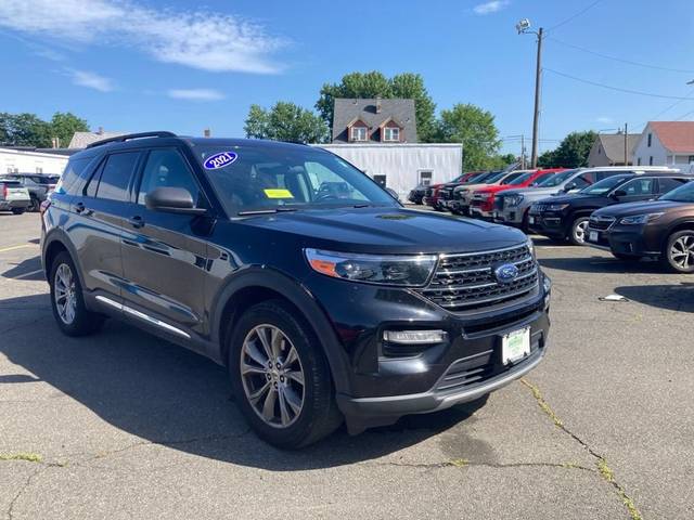 2021 Ford Explorer XLT 4WD photo