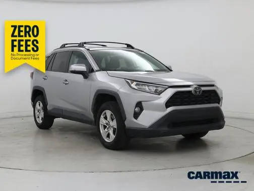 2021 Toyota RAV4 XLE AWD photo
