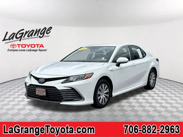 2021 Toyota Camry Hybrid LE FWD photo