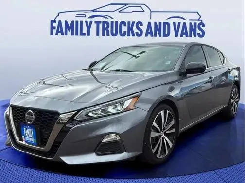 2021 Nissan Altima 2.5 SR AWD photo