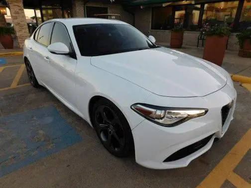 2018 Alfa Romeo Giulia  RWD photo