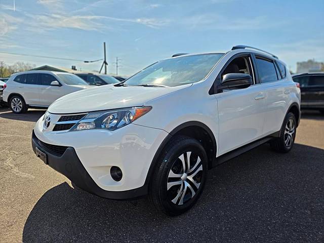 2015 Toyota RAV4 LE AWD photo