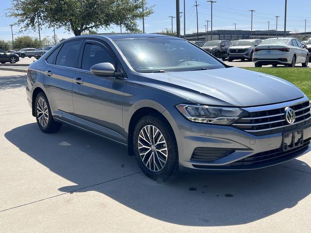 2021 Volkswagen Jetta SE FWD photo